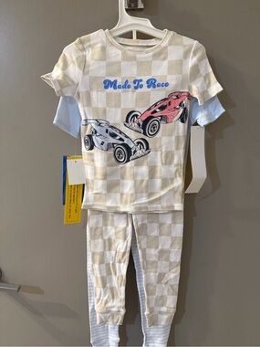 2 sets of Hot Wheels Boys Pajamas Size 4T NWT!